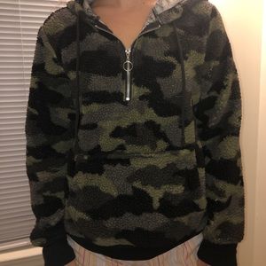Camo print Sherpa hoodie